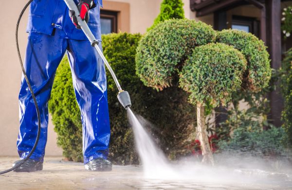 Driveway Cleaning in Jonesboro