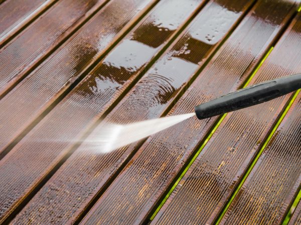 Deck Pressure Washing in Jonesboro