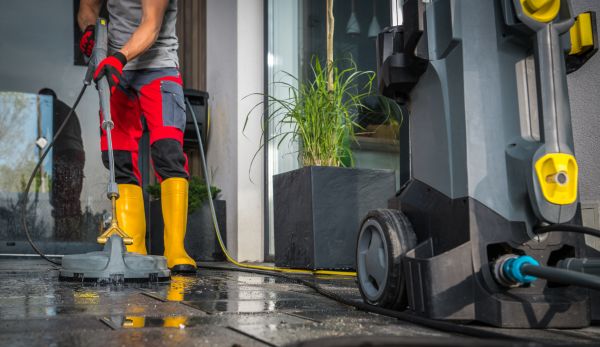 Commercial Pressure Cleaning in Jonesboro