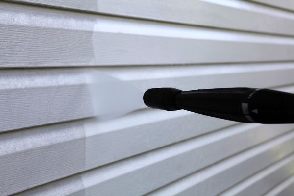 Cost of Condo Siding Power Washing in Jonesboro